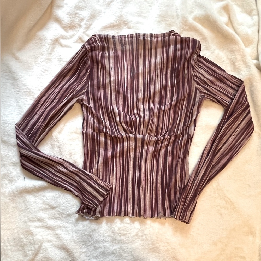Eyeshadow Brown and White Ribbed Long Sleeve Blouse - Picture 5 of 9